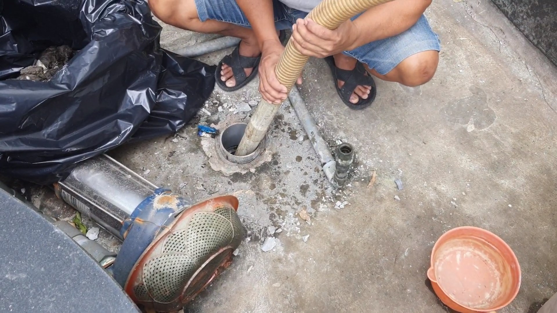 Thông tắc cống Thái Bình 1 Thông tắc cống Thái Bình
